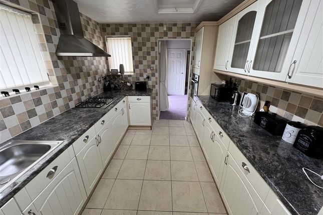 Detached bungalow for sale in Castlegate Drive, Pontefract