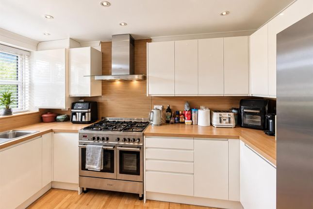 16, Old Town Mews, Lydney photo 2