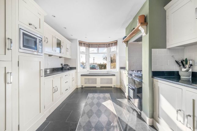 63, Bath Road, Eastington photo 3