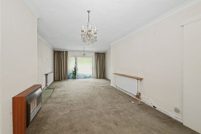 5 Hazlemere Road, Seasalter photo 5