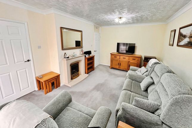 20, Dalebrook Road, Staffordshire photo 4