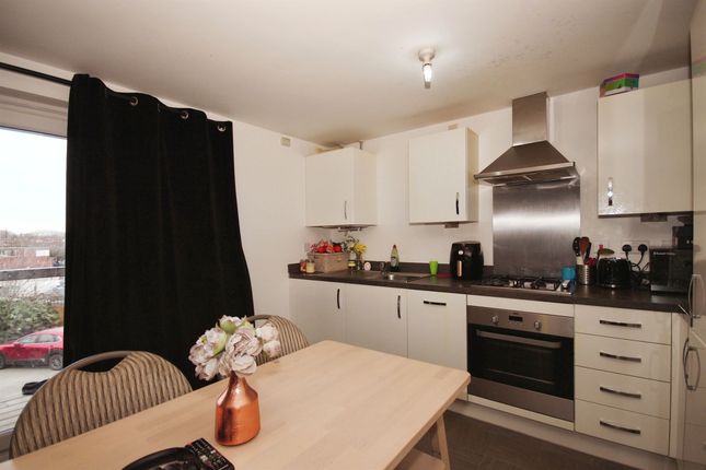 Flat for sale in Quayside Court, Coventry