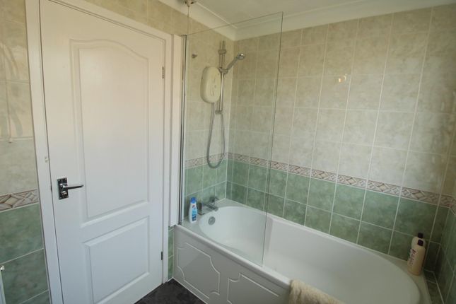 Property to rent in Fair View, Pontefract