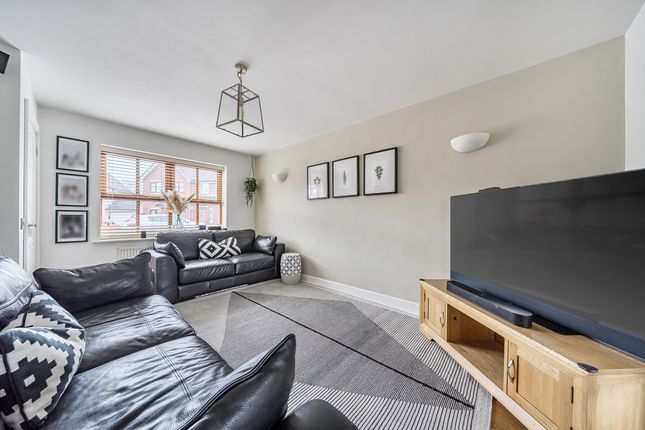40 Charles Parry Close, Oswestry photo 2