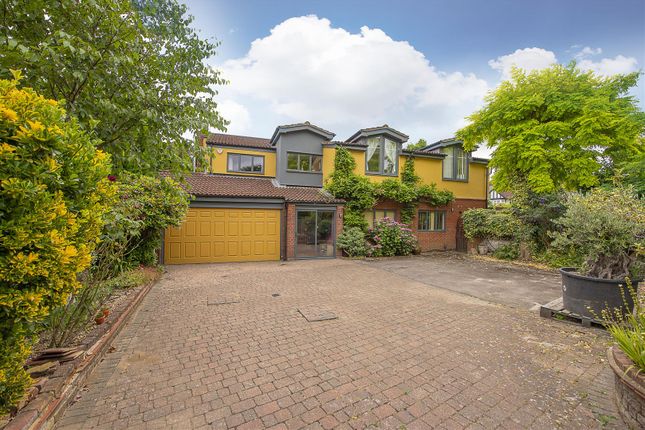 Thumbnail Detached house for sale in Burtenshaw Road, Thames Ditton