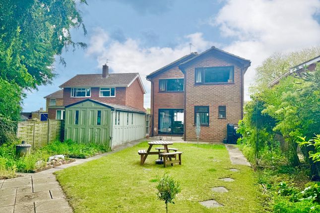 15, Byron Way, Great Yarmouth photo 3