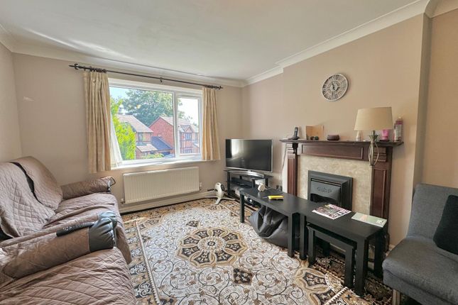 29, Aspen Grove, Dewsbury photo 3
