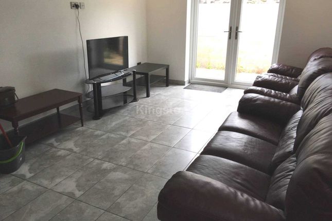 6-bed terraced on 108, Maindy Road, Cardiff, £3,600/mo