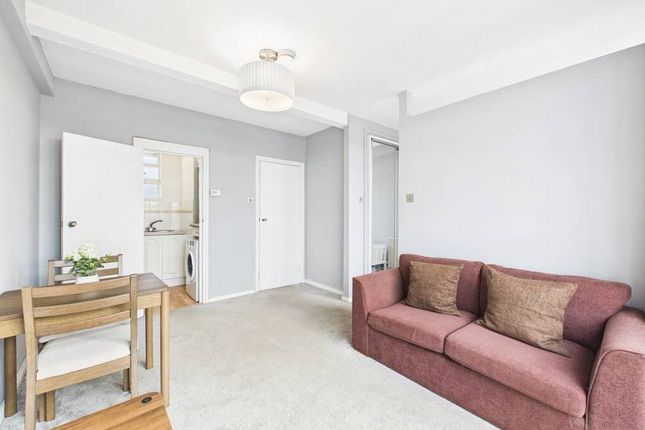 142, Lichfield Court, Richmond photo 3