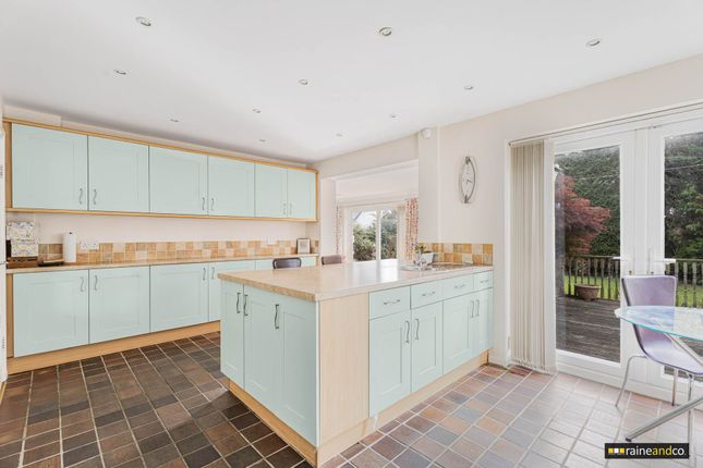 31, Cedar Road, Hatfield photo 3
