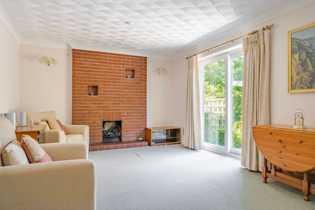 25 Highview Close, Norwich photo 3