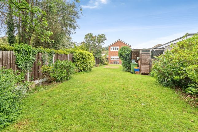 2, Oreston Road, Rainham photo 3