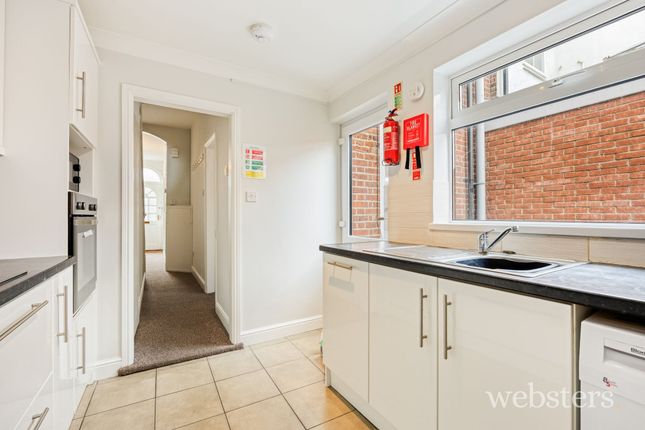 74 Cambridge Street, Norwich photo 5