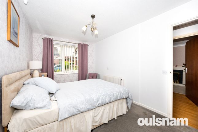 Flat for sale in Willow Tree Drive, Barnt Green, Birmingham, Worcestershire