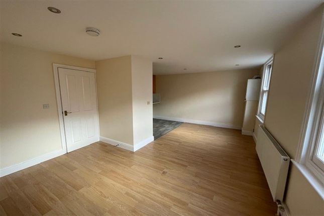Flat 6, Ascot, 26-30 Tontine Street, Folkestone photo 5