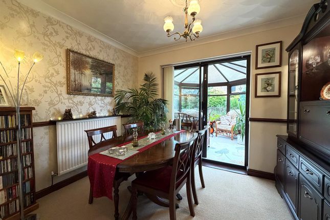 13, Whitsundale, Bolton photo 5