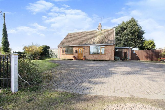 Detached house for sale in Trent Lane, North Clifton, Newark