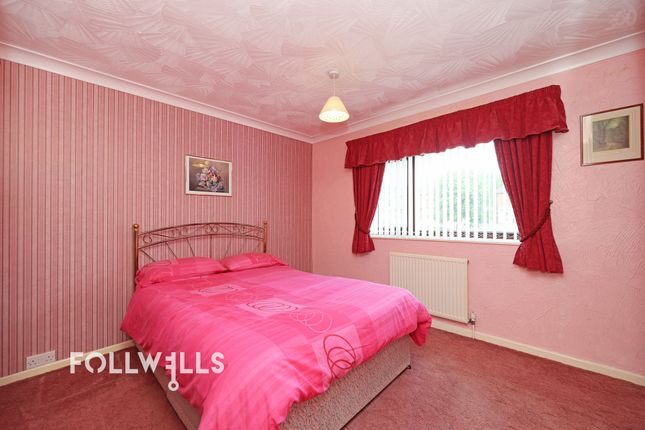 21 Cedar Road, Newcastle photo 4