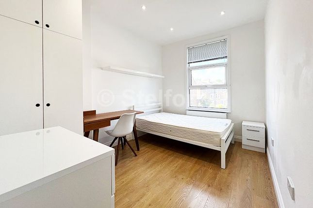143a Junction Road, London, London photo 3
