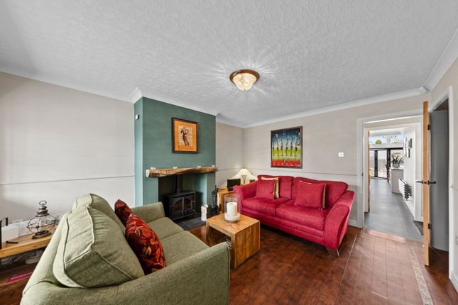 14 Mill Lane, Warrington photo 4