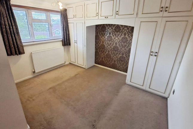 59, Frensham Drive, Warwickshire photo 4