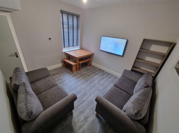 Shared accommodation to rent in Haworth Street, Hull, Kingston Upon Hull