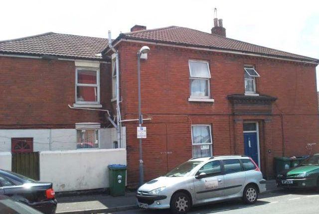 1 bedroom flat to rent in Clausentum Road, Southampton