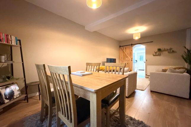 3 Morris Avenue, Mountain Ash photo 4