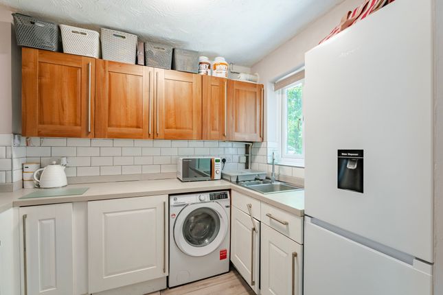 6 Amsterdam Way, Dereham photo 4