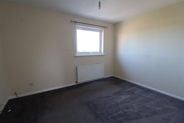 Terraced house to rent in Broadway, Silver End, Witham