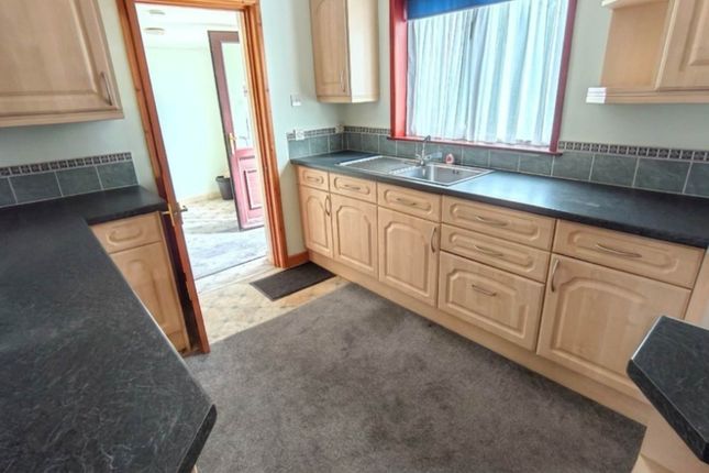 5, Lundy Drive, Bude photo 4