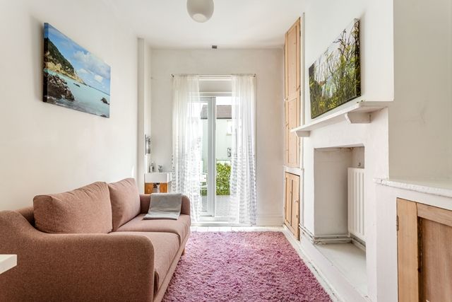 Maisonette for sale in Victoria Terrace, Hove, East Sussex 2Wb.