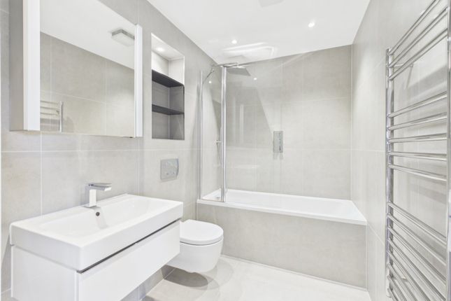 Flat 18 The Coppice, 12, The Grove, Berkshire photo 3