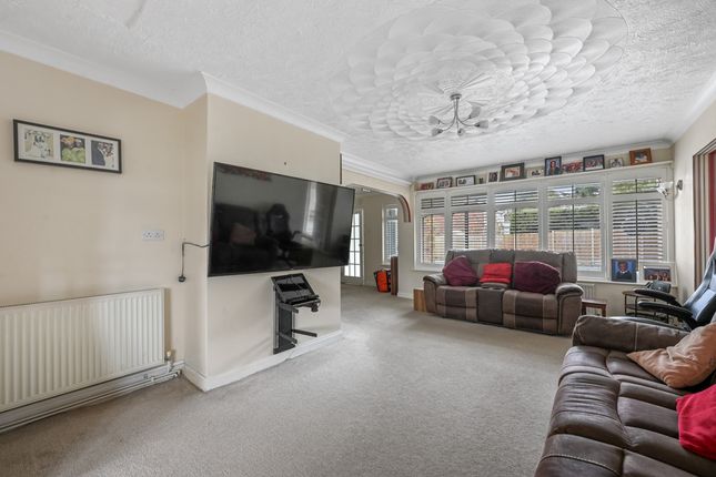 Detached house for sale in Butlers Close, Broomfield, Chelmsford