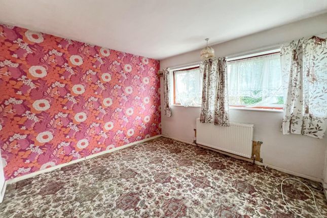 Semi-detached house for sale in Parkville Close, Holbrooks, Coventry