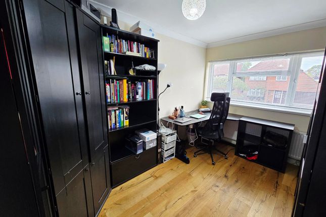 9, The Glen, ENFIELD photo 5