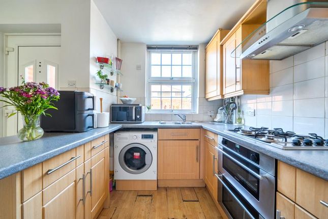 125, Brighton Road, Surbiton photo 5