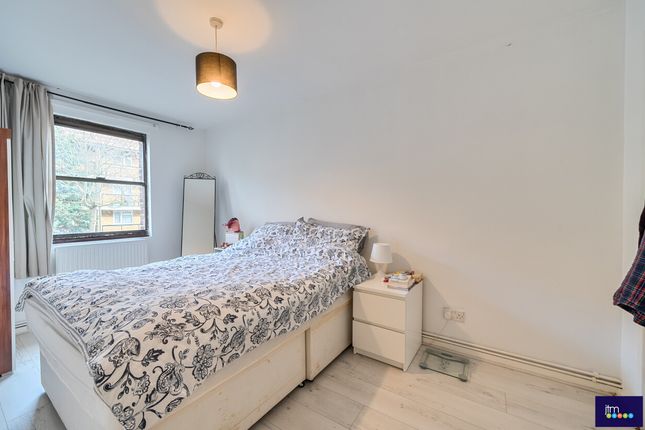 31B, Warrender Road, London photo 2