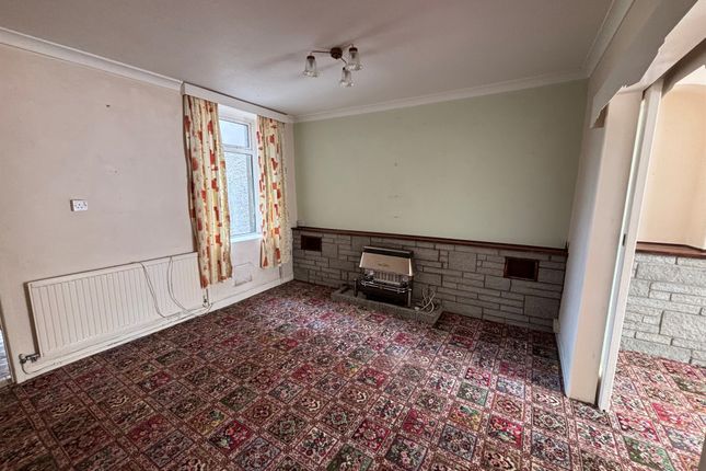 37, Ivor Street, Maesteg photo 5