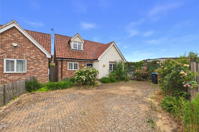 2-bed house on 18, Ravens Lane, Ipswich, £300,000