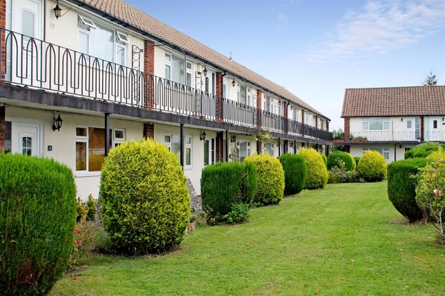 Thumbnail Flat to rent in Mill Road, Burgess Hill, West Sussex