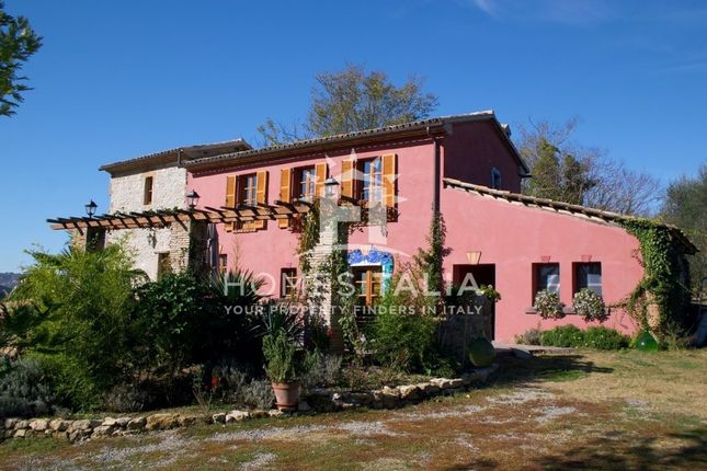Villa for sale in Castiglione In Teverina, Latium, Italy