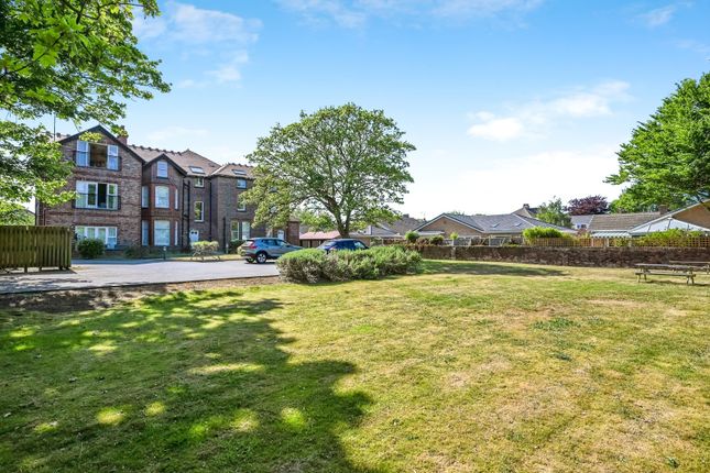 Flat 5, 60, Merrilocks Road, Merseyside photo 4