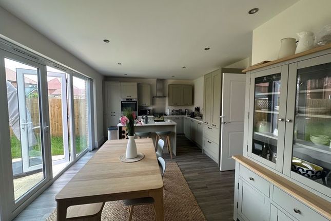 11, Farrow Drive, Bognor Regis photo 3