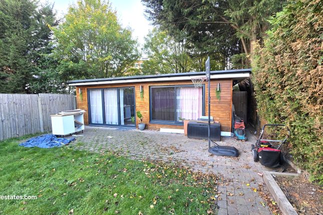 East Barnet, BARNET photo 4