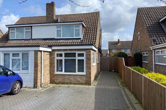 Thumbnail Semi-detached house to rent in Larkspur Way, West Ewell, Epsom