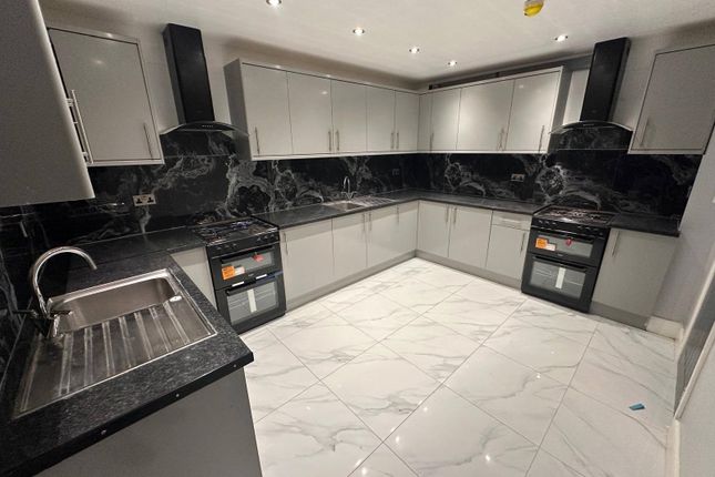 19, Rushdene Close, Greater London photo 4