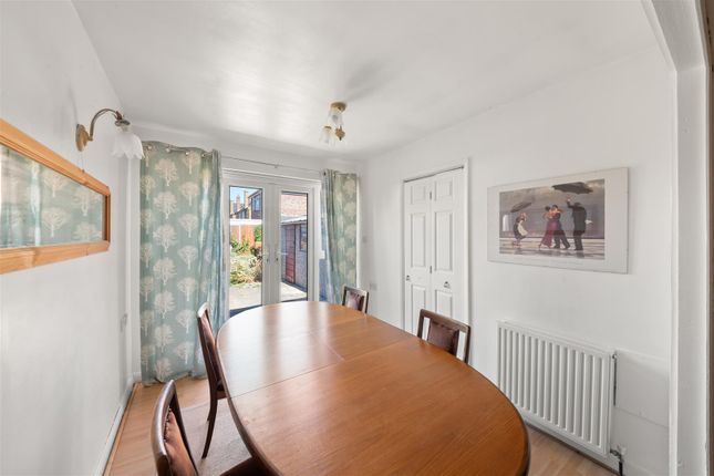 22, Blacklands Drive, Hayes photo 4