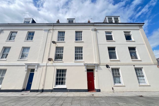 Flat to rent in Adelaide Street, Stonehouse, Plymouth