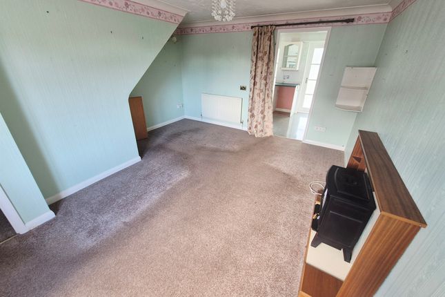 9, Curlew Close, Minehead photo 2